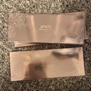 BNWT • Girlactik The Essential Palette Vol. 2 ONLY 1 available!